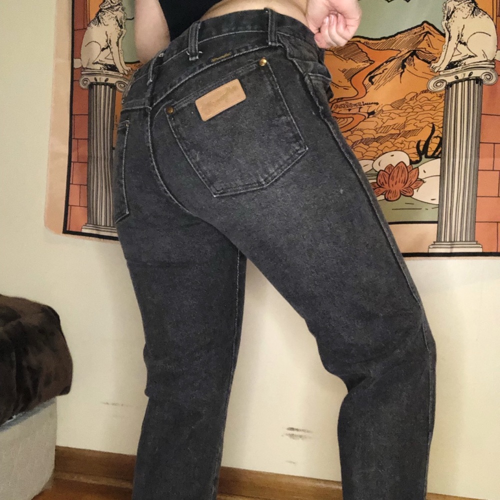 Vintage High Waisted Wrangler Jeans